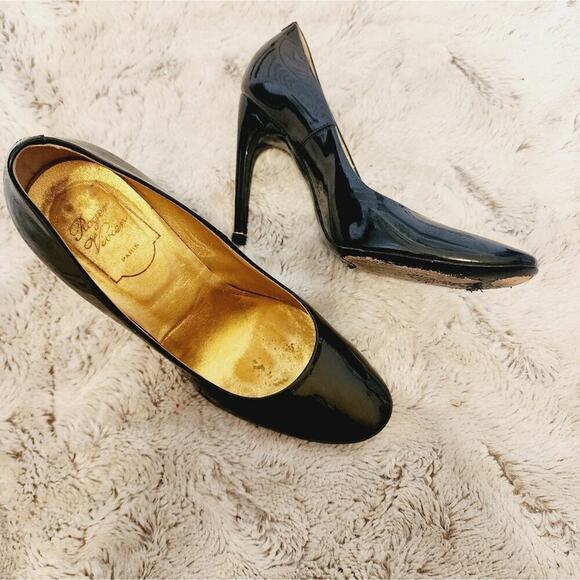 ROGER VIVIER BLACK PATENT LEATHER HEELS WITH GOLD ACCENT HEEL STRIPE SIZE 7 - Picture 5 of 11